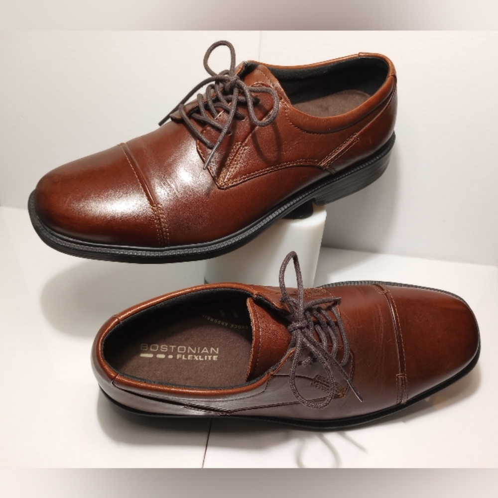 Bostonian Flexlite Men's Dress Shoes (size 8)